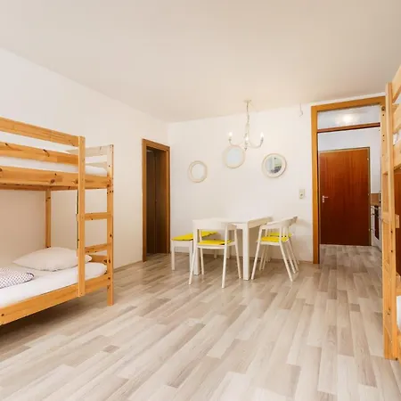 Grubhof Castle Flat For Families سانكت مارتن باي لوفر